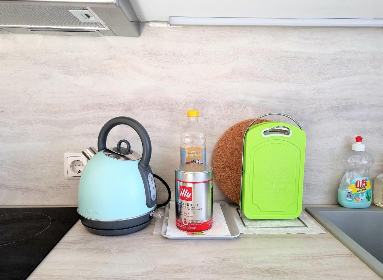 Apartment Bayreuth, Grosse Ferienwohnung Im Haus Mit Kunst, 3 Schlafzimmer, Kueche, Parkplatz エクステリア 写真
