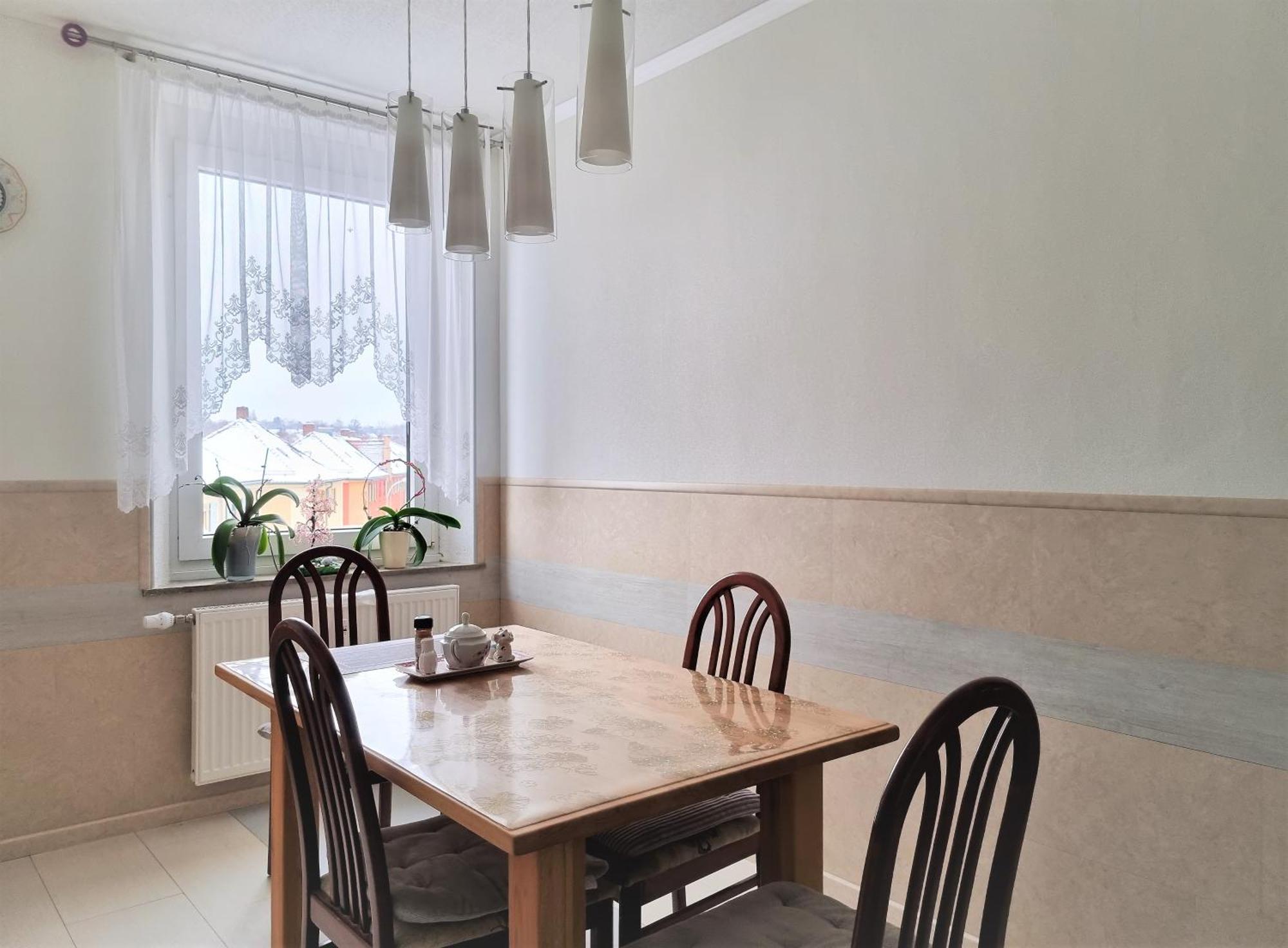 Apartment Bayreuth, Grosse Ferienwohnung Im Haus Mit Kunst, 3 Schlafzimmer, Kueche, Parkplatz エクステリア 写真